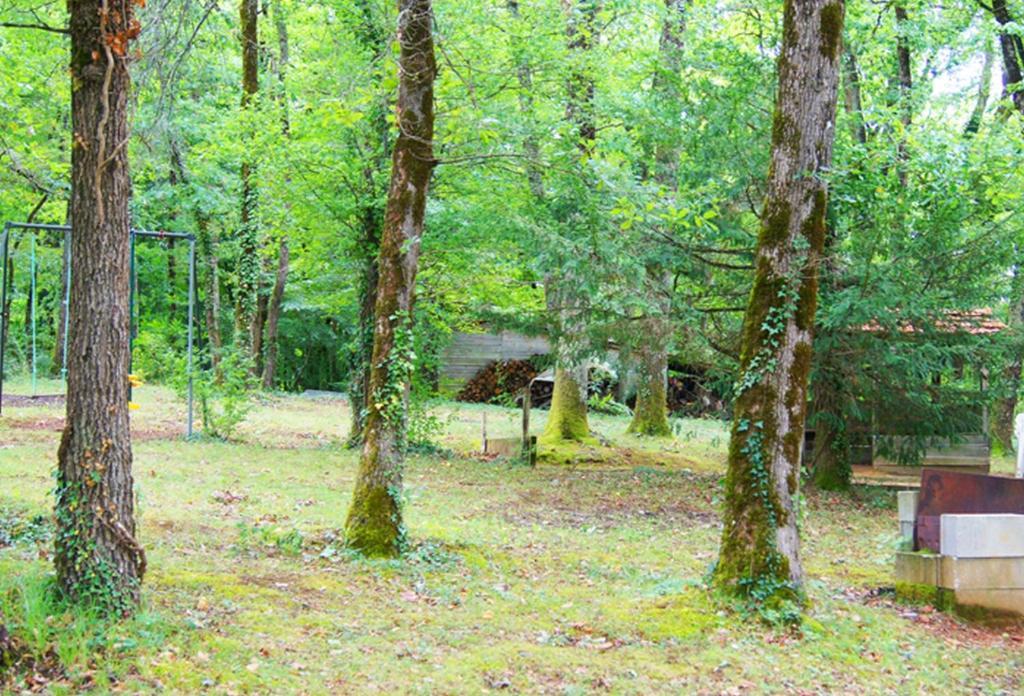 Village De Gites Le Chatenet Thonac Ngoại thất bức ảnh